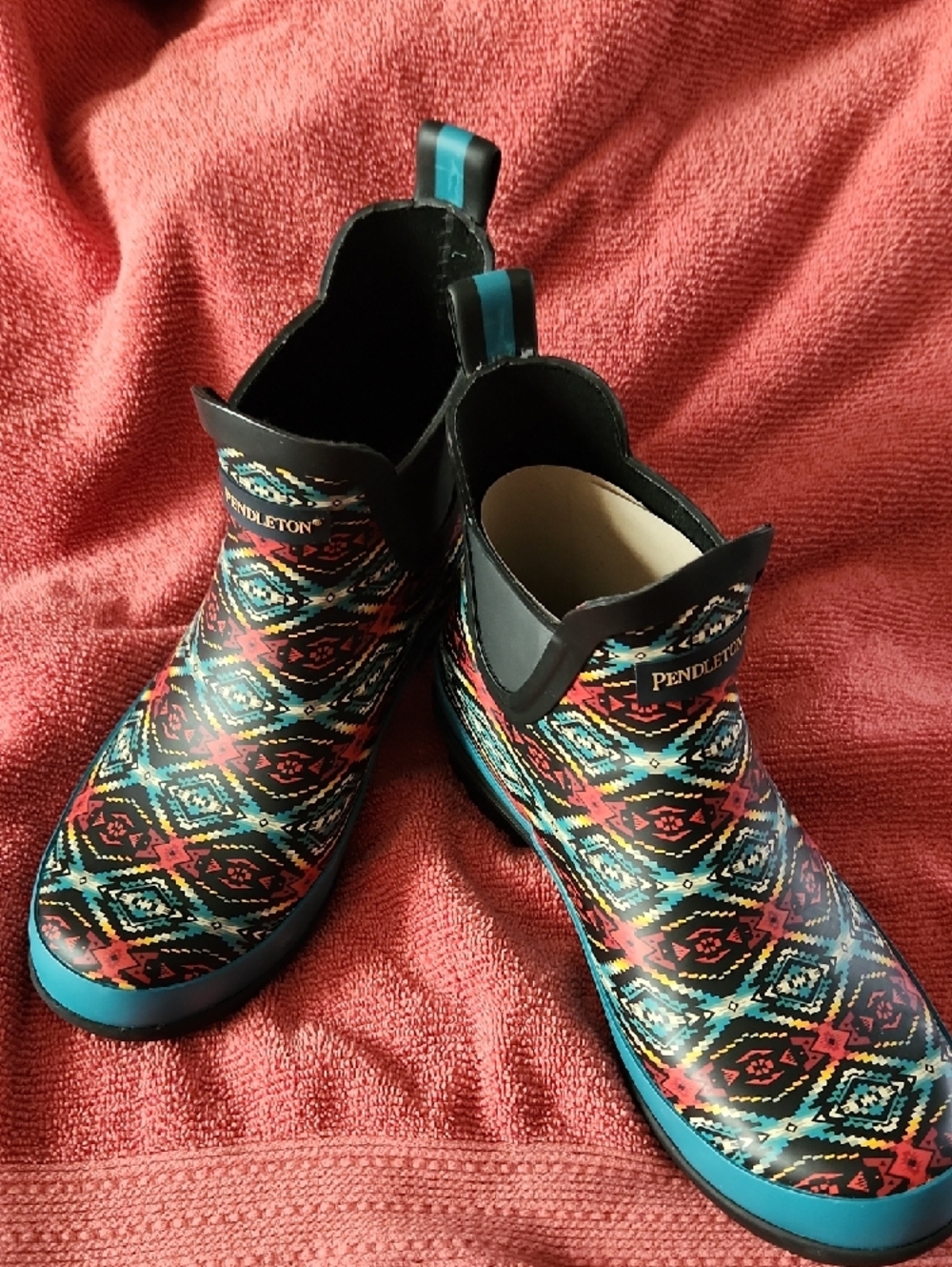 Pendleton Teal, Red and Black Geometric Short Rain Boots - Picture 3 of 3